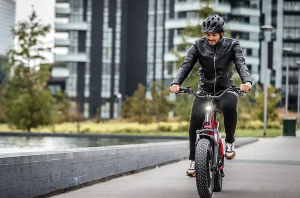 Velo electrique promotion Issimo Fun 2