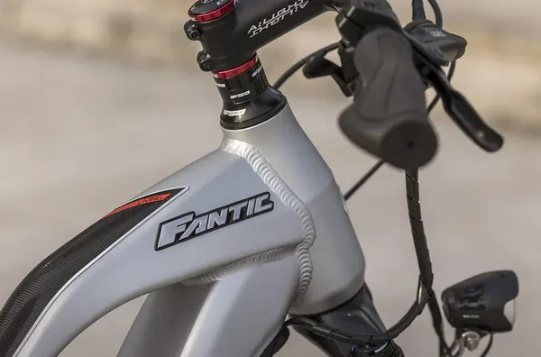 Velo electrique promotion Seven Days Easy Fantic 2