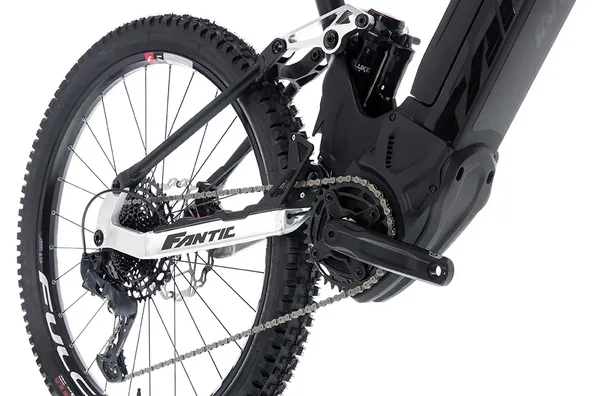 XMF 1 7 Carbon Sport Brose Fantic 2023 9